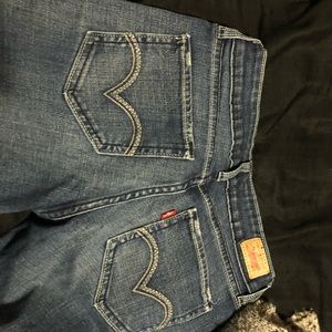 Levi jeans